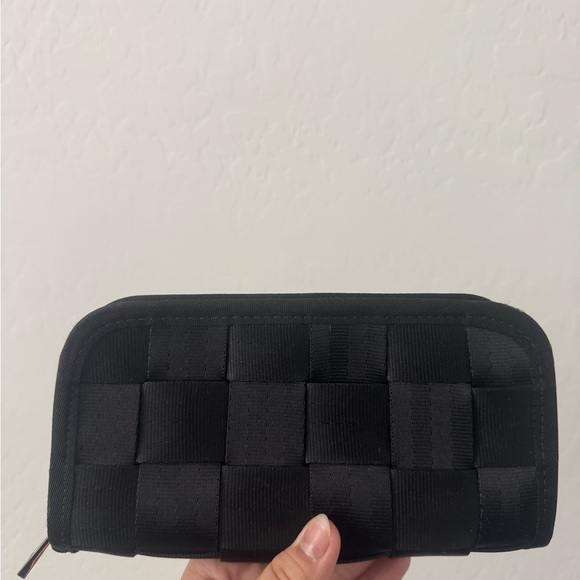 Harveys Black Woven Wallet - Picture 3 of 5